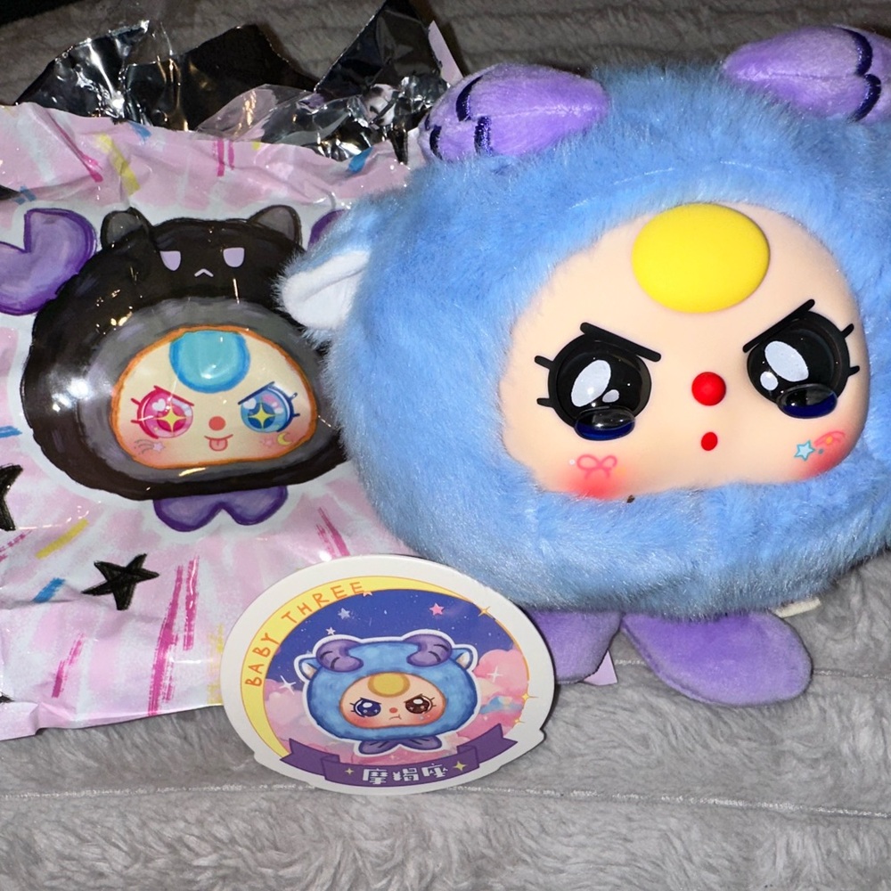 Baby Three bb3 Constellation Plushie Pendant- Capricorn Special Eyes